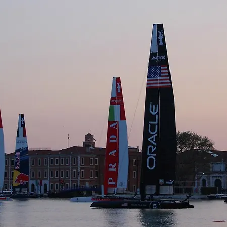 Belvilla By Oyo Laura Due *